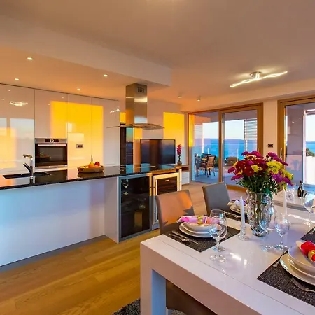Bel Etage Amora Luxury Seaview With Pool * 스플리트