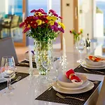 Appartamento Bel Etage Amora Luxury Seaview With Pool