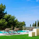 Bel Etage Amora Luxury Seaview With Pool Appartamento Spalato