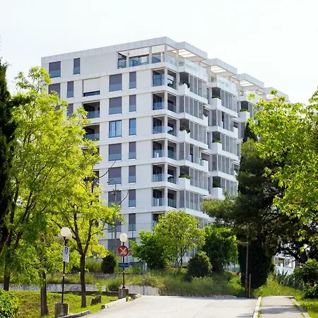 Bel Etage Amora Luxury Seaview With Pool Appartamento Spalato
