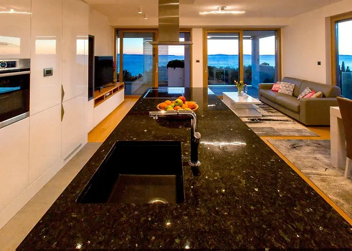 Apartment Bel Etage Amora Luxury Seaview With Pool Split