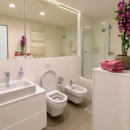 Bel Etage Amora Luxury Seaview With Pool Apartman *